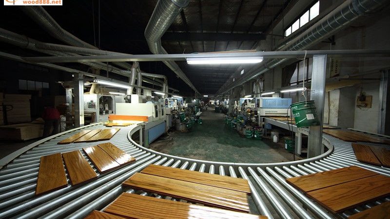 锁扣地板安装步骤视频教程
